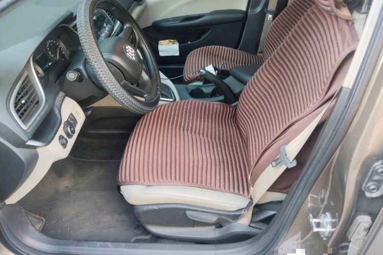 Used Buick GT 2017 15N Automatic Elite Version Left Front Seat