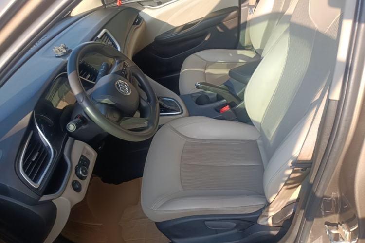 Used Buick GT 2017 15N Automatic Elite Version Left Front Seat
