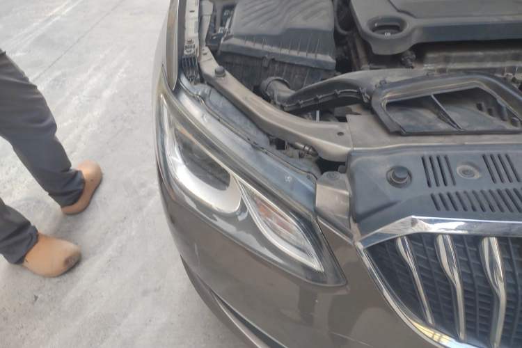 Used Buick GT 2017 15N Automatic Deluxe Edition Right Front Headlight