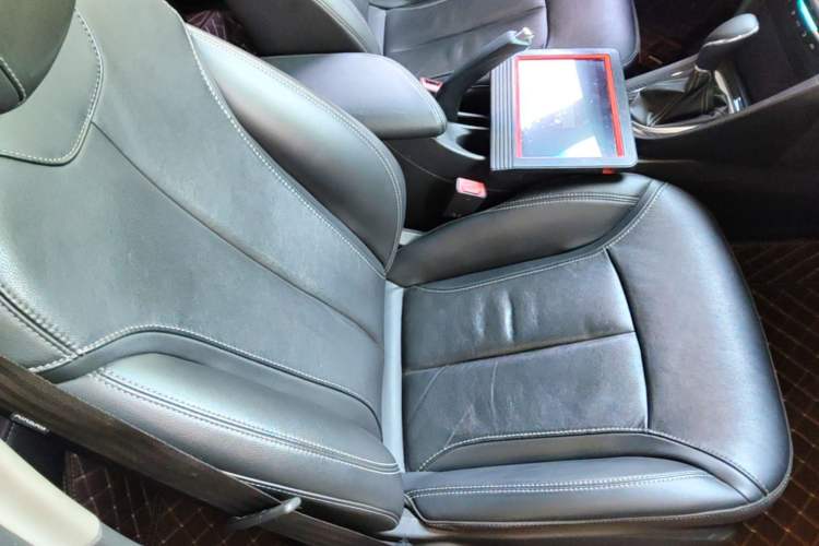 Used Buick GT 2017 15N Automatic Deluxe Edition Right Front Seat