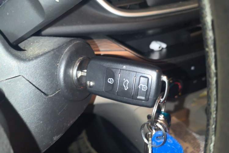 Used Buick GT 2017 15N Automatic Elite Version Vehicle Key