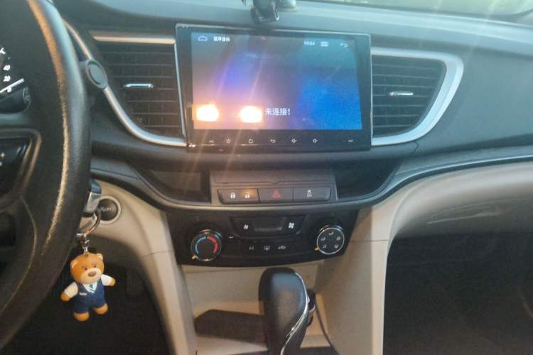 Used Buick GT 2017 15N Automatic Elite Version Audio And AC Panel