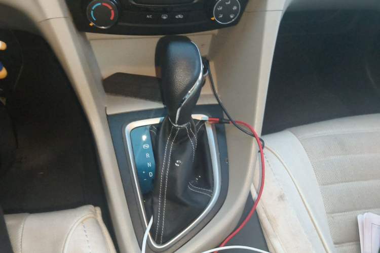 Used Buick GT 2017 15N Automatic Elite Version Gear Lever