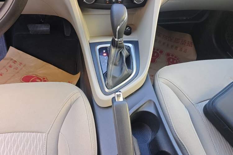 Used Buick GT 2017 15N Automatic Entry-Level Trim Gear Lever