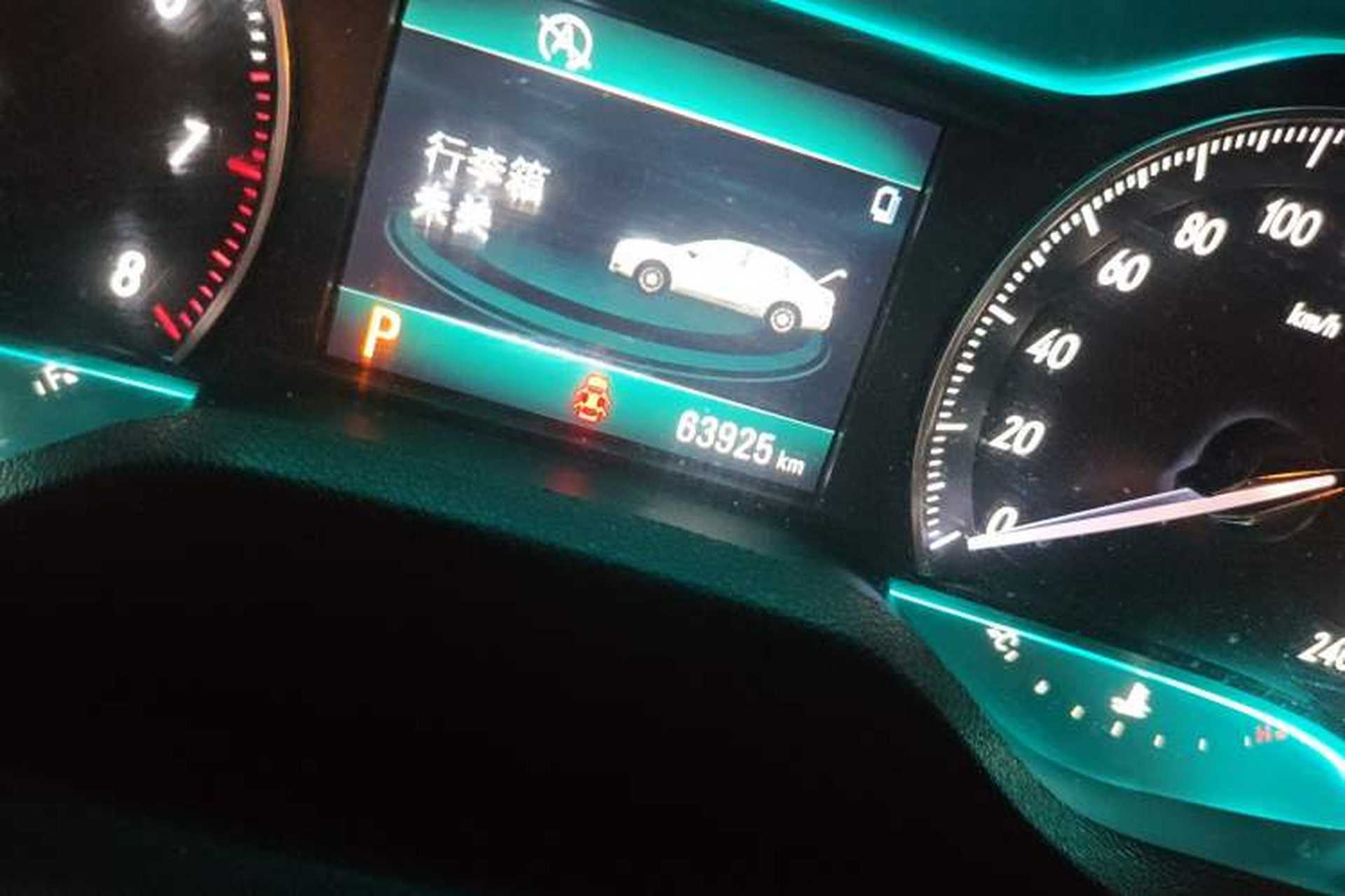 Used Buick GT 2017 15N Automatic Elite Version Odometer Close Up