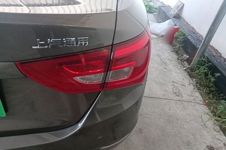 Used Buick GT 2017 15N Automatic Entry-Level Trim Right Rear Taillight
