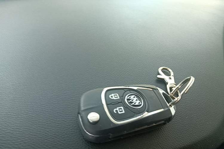 Used Buick GT 2017 15N Automatic Entry-Level Trim Vehicle Key