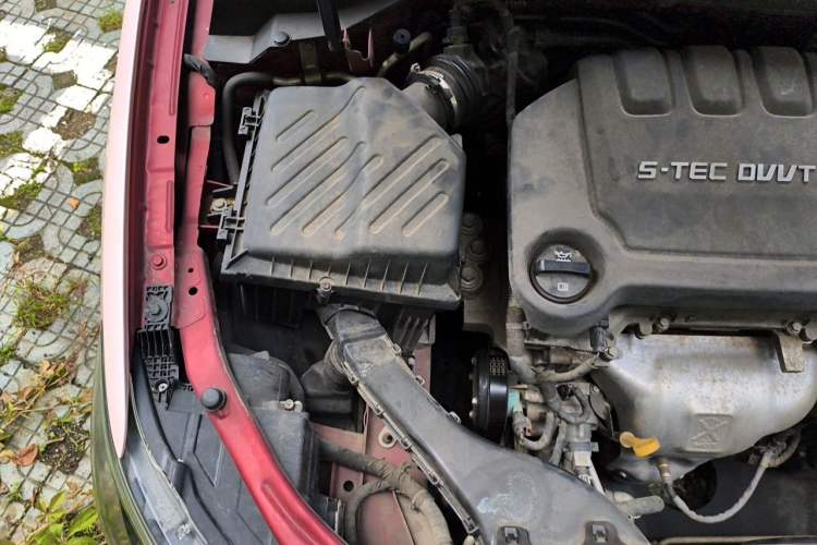 Used Buick GT 2017 15N Automatic Elite Version Engine Bay Right