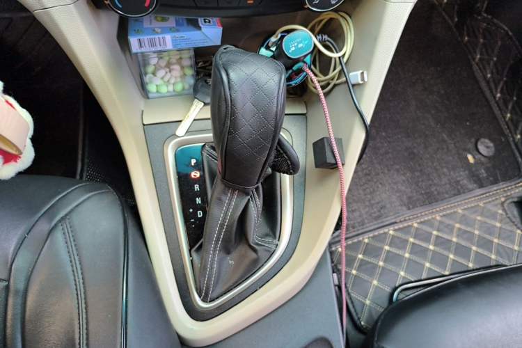 Used Buick GT 2017 15N Automatic Elite Version Gear Lever