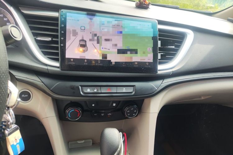 Used Buick GT 2017 15N Automatic Elite Version Audio And AC Panel