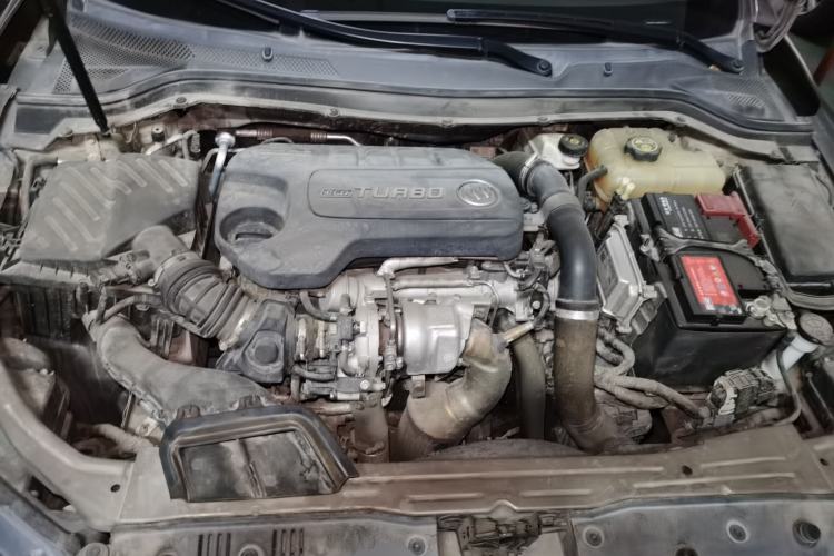 Used Buick GT 2017 18T Dual-Clutch Elite Model Engine Bay