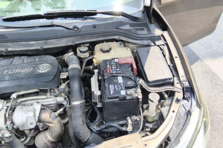 Used Buick GT 2017 18T Dual-Clutch Elite Model Engine Bay Left
