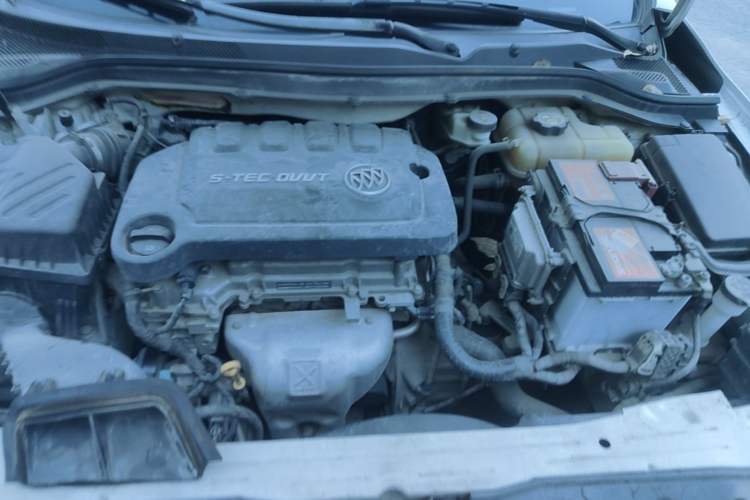 Used Buick GT 2017 15N Manual Elite Version Engine Bay