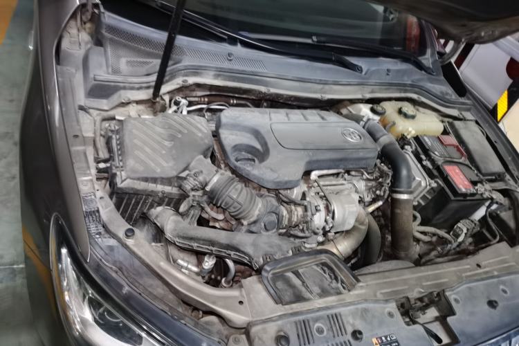 Used Buick GT 2017 18T Dual-Clutch Elite Model Engine Bay Right