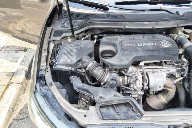 Used Buick GT 2017 18T Dual-Clutch Elite Model Engine Bay Right
