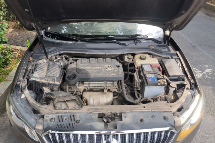 Used Buick GT 2017 15N Automatic Elite Version Engine Bay