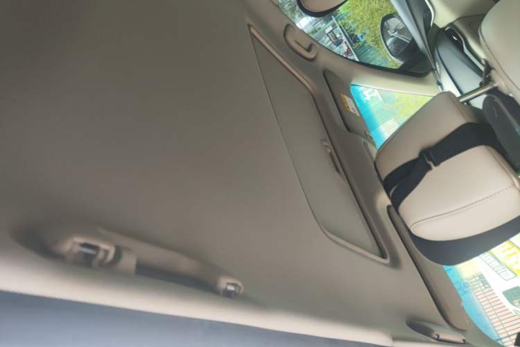 Used Buick GT 2017 15N Automatic Elite Version Headliner