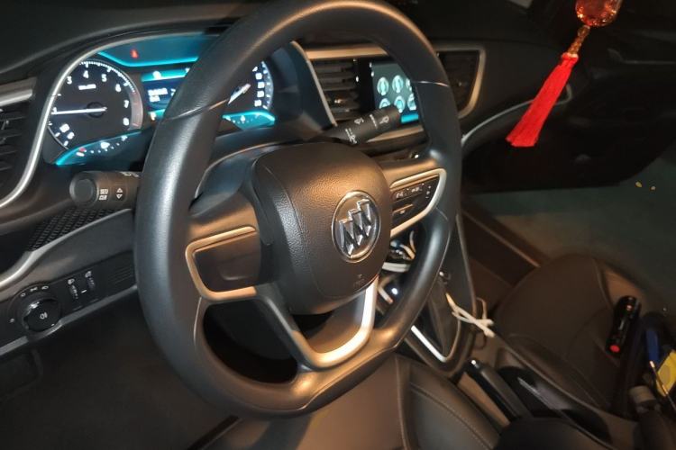 Used Buick GT 2017 15N Automatic Deluxe Edition Steering Wheel
