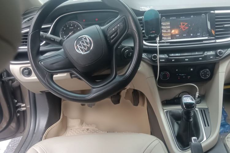 Used Buick GT 2017 15N Manual Elite Version Steering Wheel