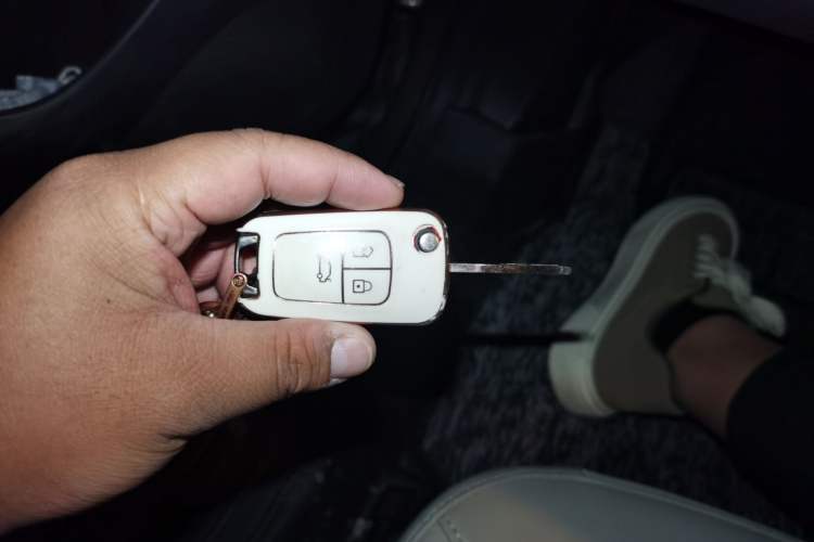 Used Buick GT 2017 18T Dual-Clutch Elite Model Vehicle Key