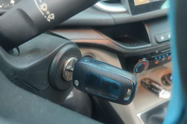 Used Buick GT 2017 15N Manual Elite Version Vehicle Key