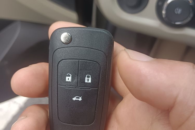 Used Buick GT 2017 15N Manual Elite Version Vehicle Key