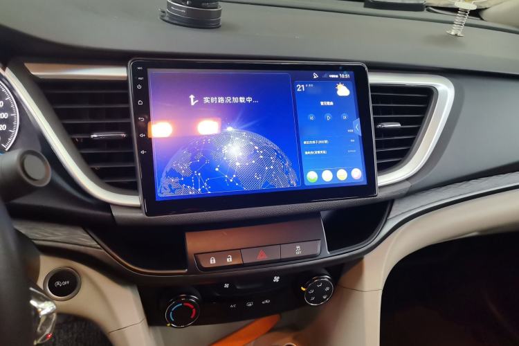 Used Buick GT 2017 15N Automatic Elite Version Audio And AC Panel