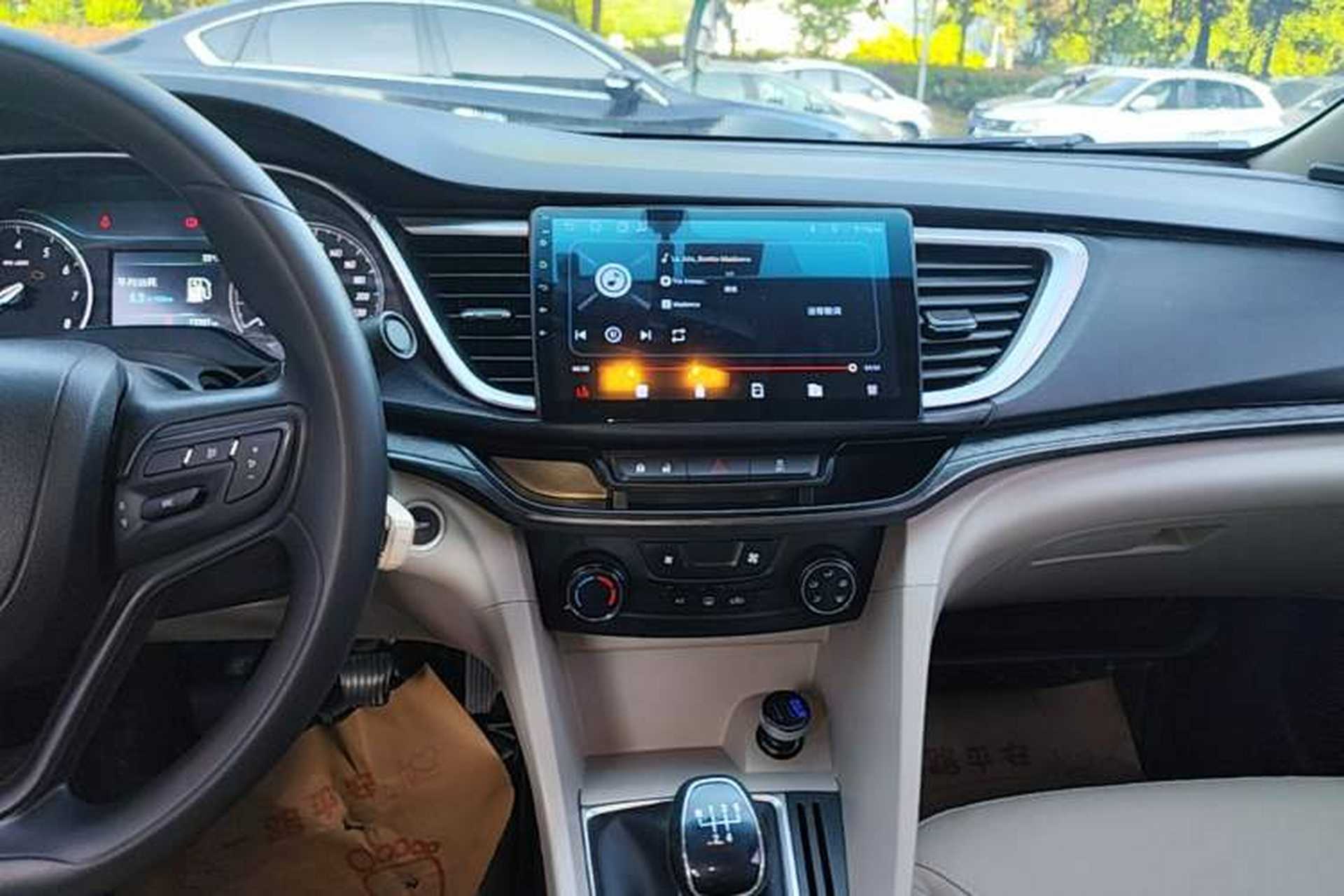 Used Buick GT 2017 15N Manual Entry-Level Trim Audio And AC Panel