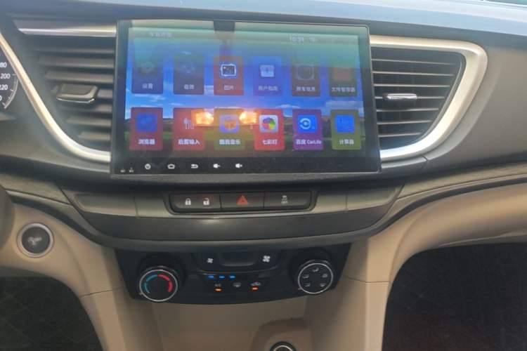 Used Buick GT 2017 15N Manual Elite Version Audio And AC Panel