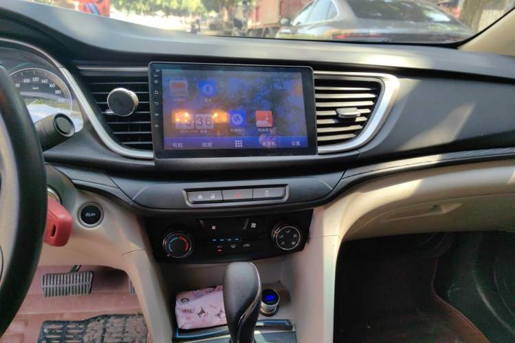 Used Buick GT 2017 15N Automatic Entry-Level Trim Audio And AC Panel
