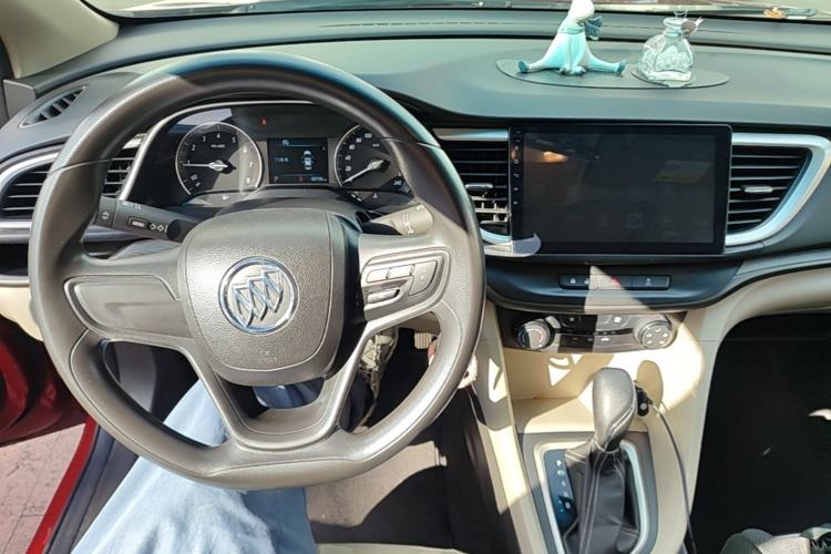 Used Buick GT 2017 15N Automatic Elite Version Center Console