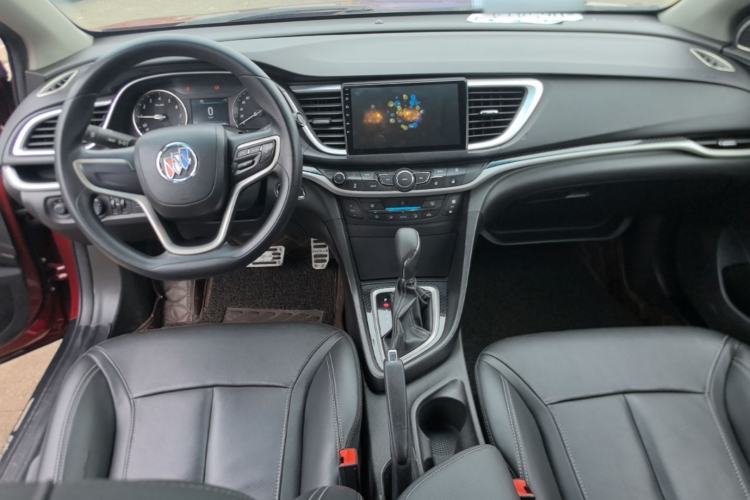 Used Buick GT 2017 15N Automatic Deluxe Edition Center Console