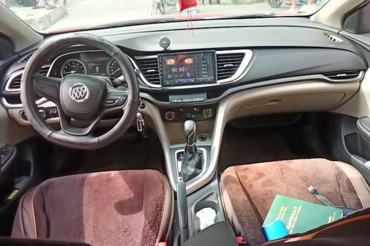 Used Buick GT 2017 15N Automatic Elite Version Center Console