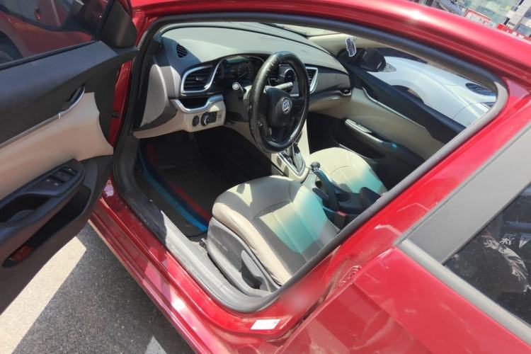 Used Buick GT 2017 15N Automatic Elite Version Driver Seat