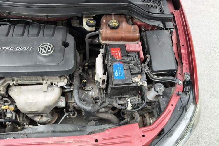 Used Buick GT 2017 15N Automatic Elite Version Engine Bay Left