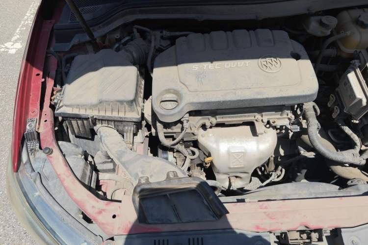 Used Buick GT 2017 15N Automatic Elite Version Engine Bay Right