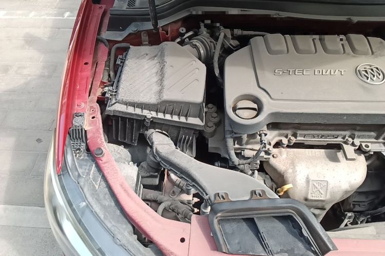 Used Buick GT 2017 15N Automatic Elite Version Engine Bay Right