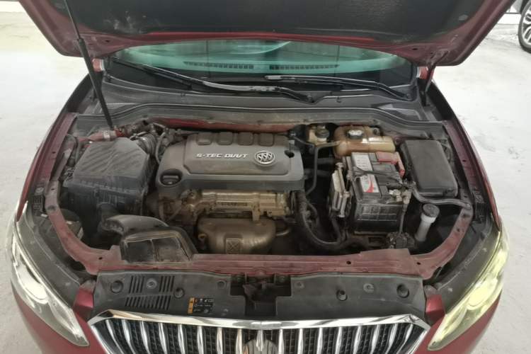 Used Buick GT 2017 15N Automatic Elite Version Engine Bay