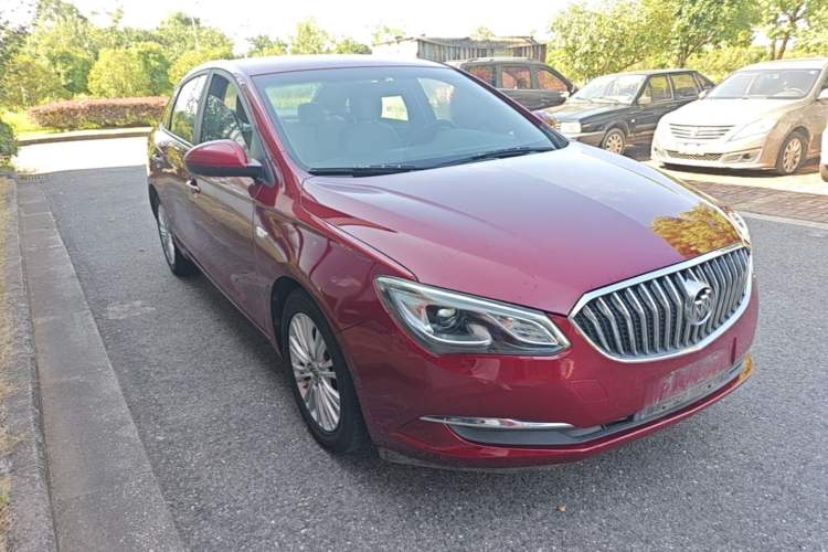Used Buick GT 2017 15N Automatic Elite Version Front Right 45 Deg