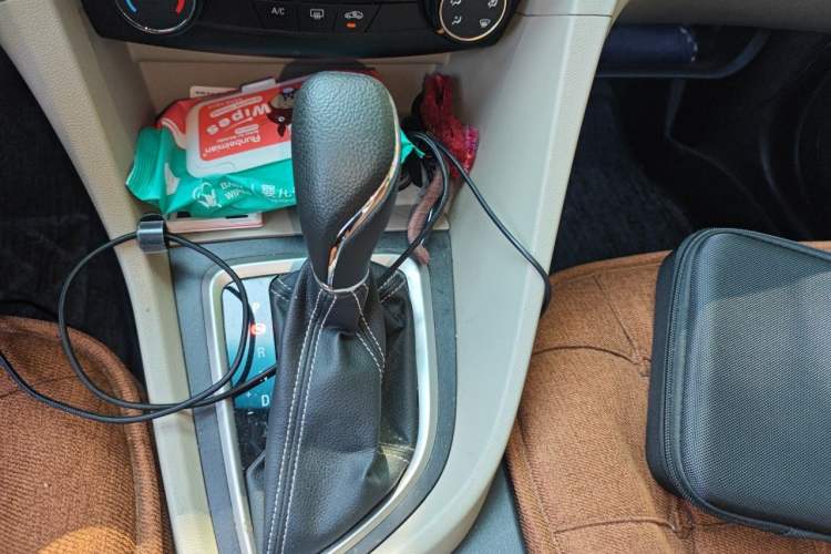 Used Buick GT 2017 15N Automatic Elite Version Gear Lever