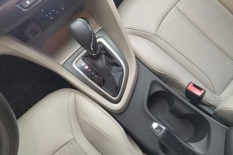 Used Buick GT 2017 15N Automatic Elite Version Gear Lever