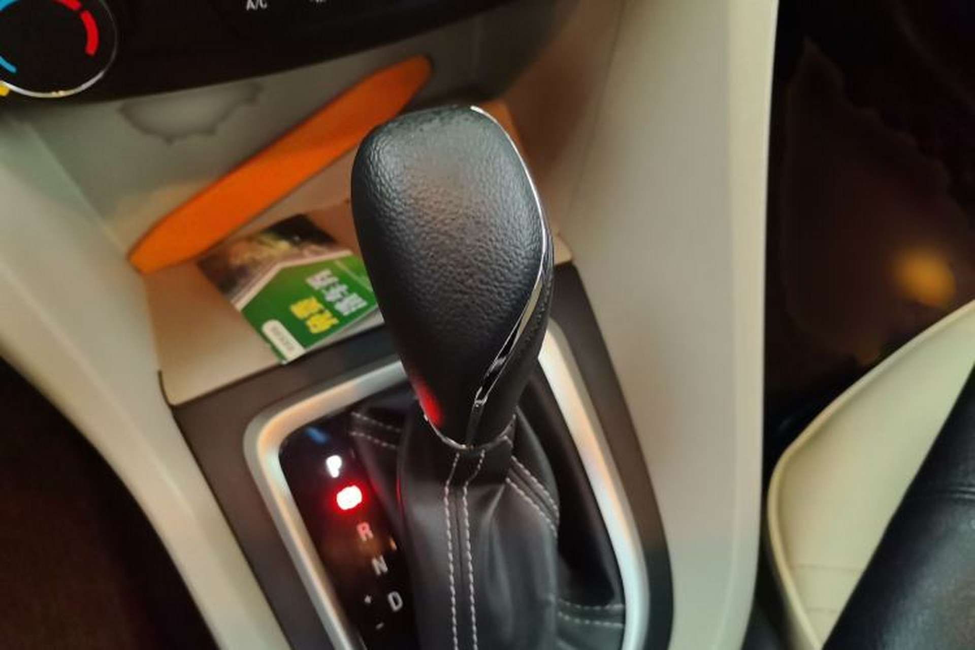 Used Buick GT 2017 15N Automatic Elite Version Gear Lever