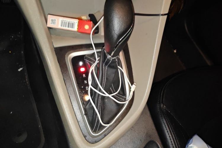 Used Buick GT 2017 15N Automatic Elite Version Gear Lever