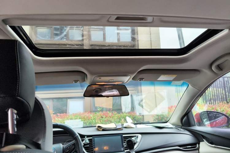 Used Buick GT 2017 15N Automatic Elite Version Headliner