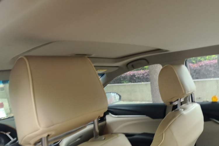 Used Buick GT 2017 15N Automatic Elite Version Headliner