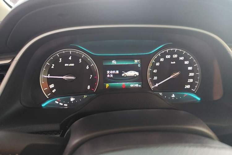 Used Buick GT 2017 15N Automatic Deluxe Edition Instrument Cluster