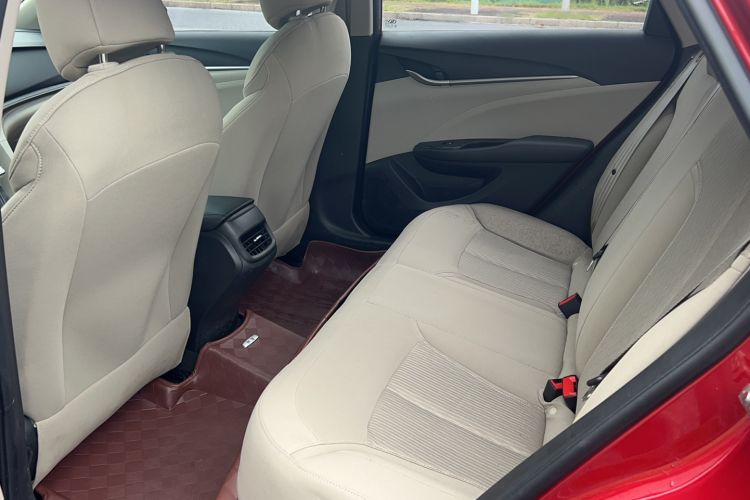 Used Buick GT 2017 15N Automatic Entry-Level Trim Interior 3