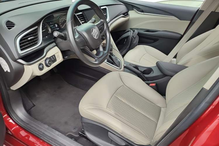 Used Buick GT 2017 15N Automatic Elite Version Left Front Seat