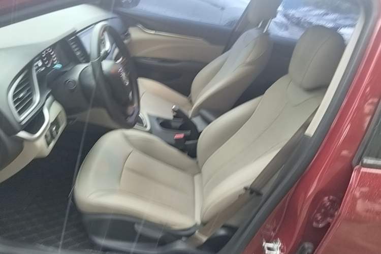 Used Buick GT 2017 15N Automatic Elite Version Left Front Seat