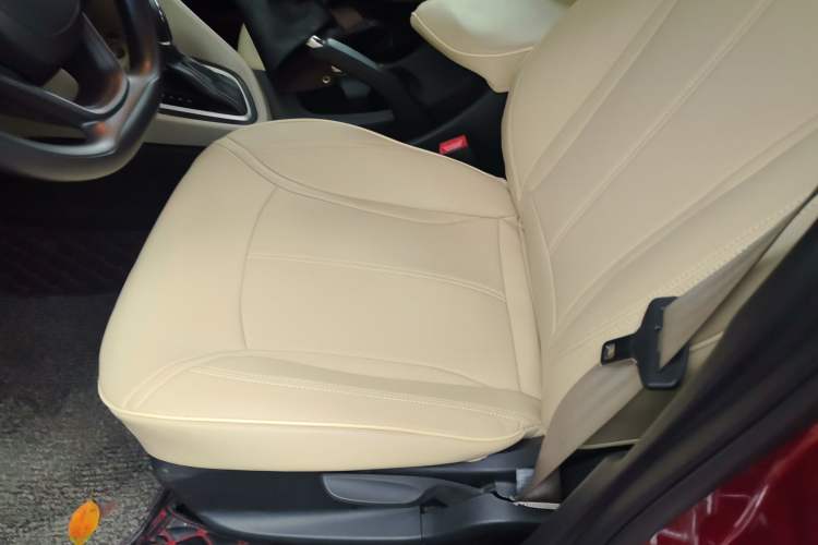 Used Buick GT 2017 15N Automatic Elite Version Left Front Seat